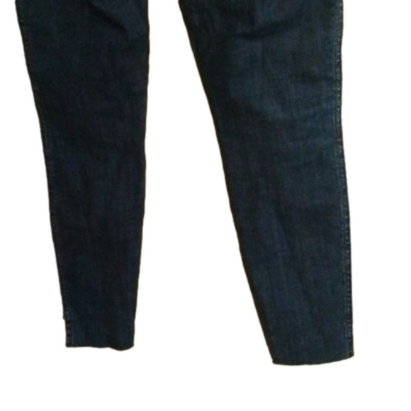 Size 28 7 for all Mankind jeans.Lighter denim stripe down sides. Frayed hems. - Picture 7 of 15